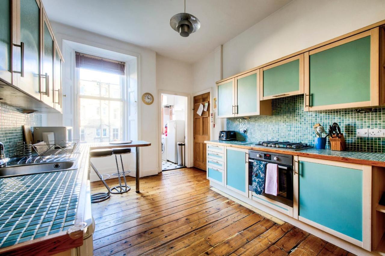 Guestready - Central & Comfortable 2Br Apartment Edinburgh Exterior photo