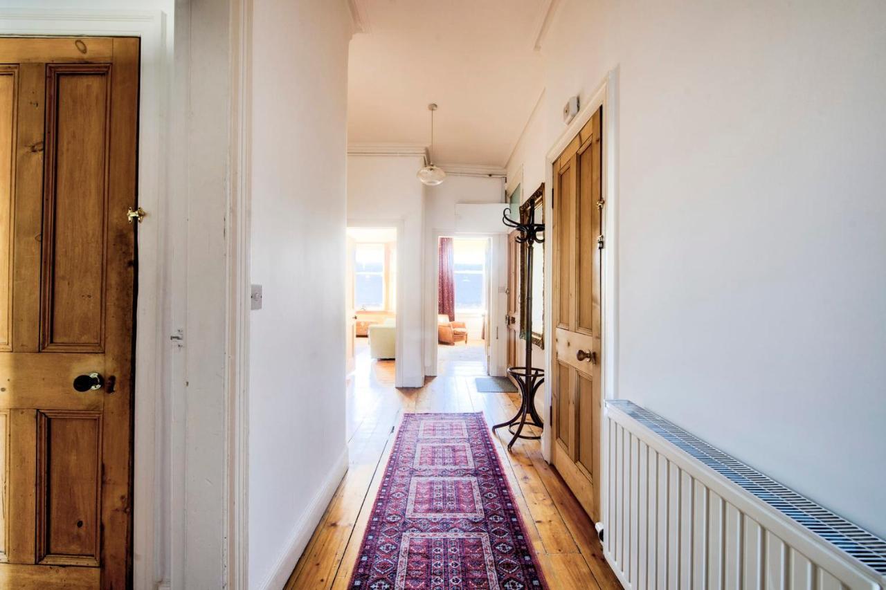 Guestready - Central & Comfortable 2Br Apartment Edinburgh Exterior photo