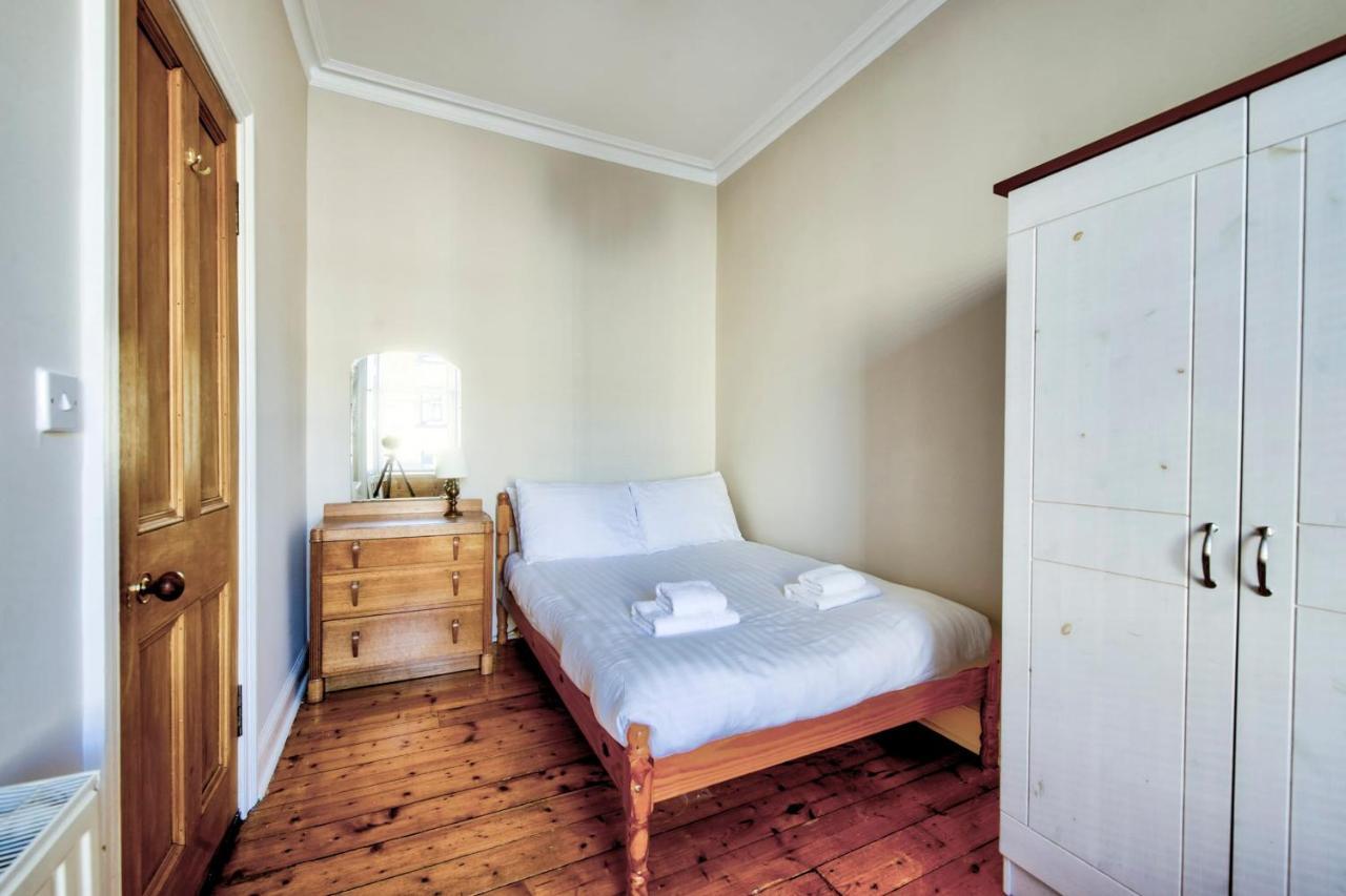 Guestready - Central & Comfortable 2Br Apartment Edinburgh Exterior photo